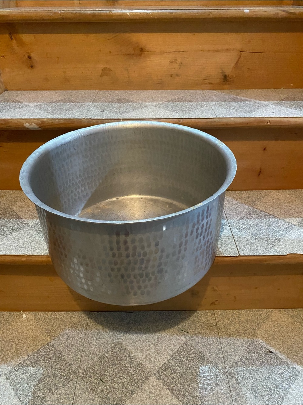Aluminum Hammered cooking pan  - Silver
